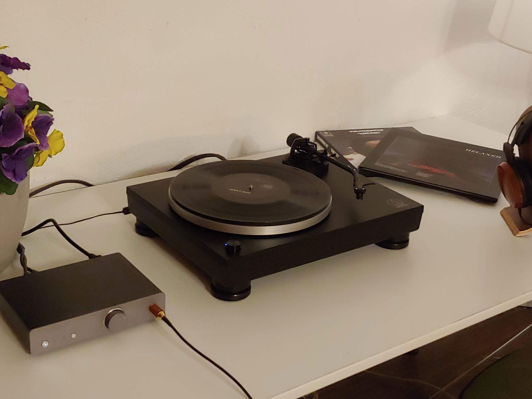 Audio-Technica AT-LP5x turntable