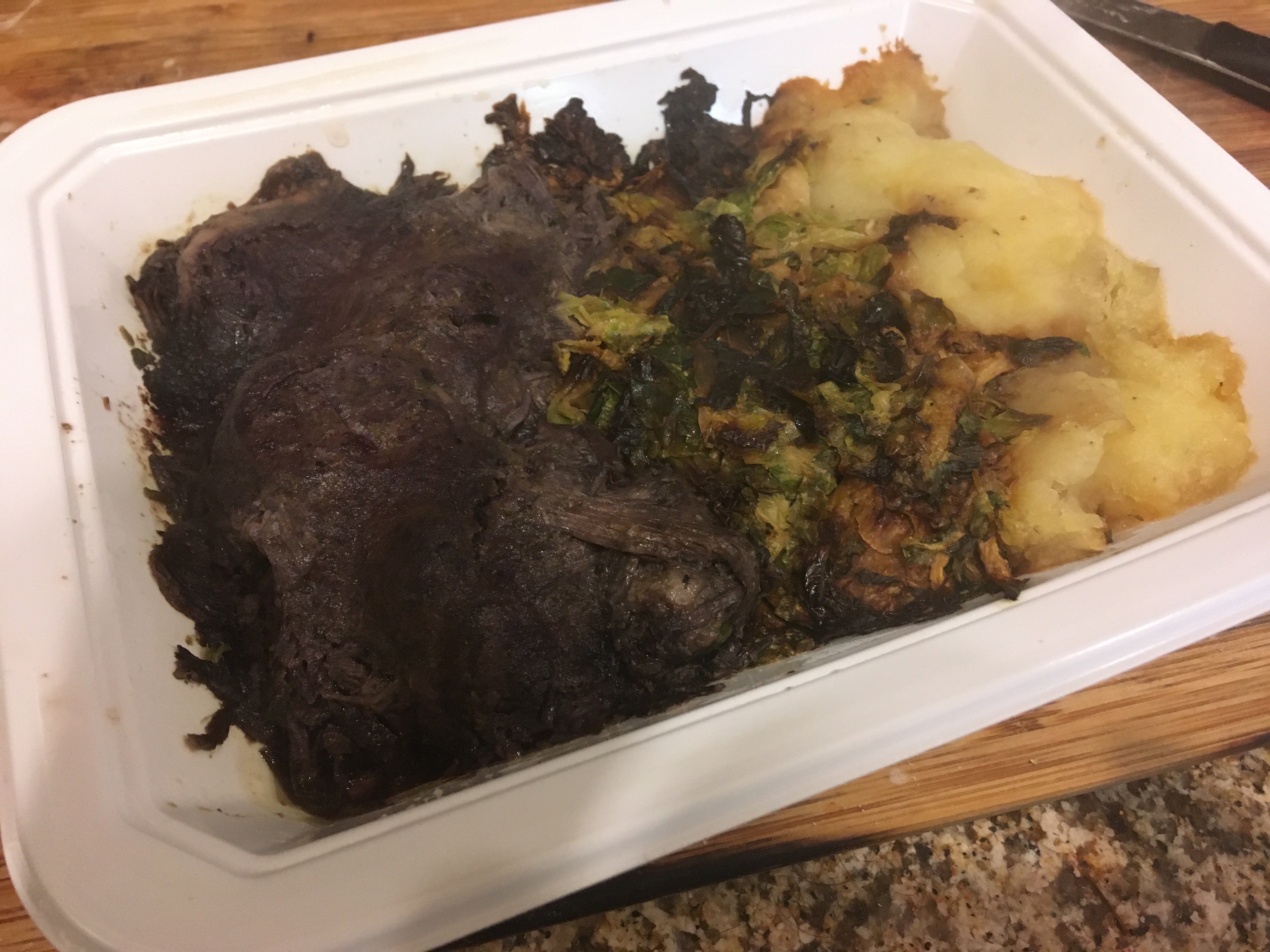 Balanced Bites Meal Delivery Service