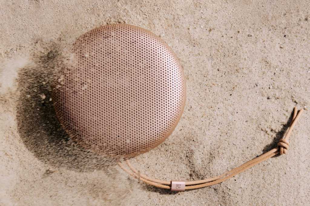 Bang  Olufsen Beosound A1 3Rd Gen