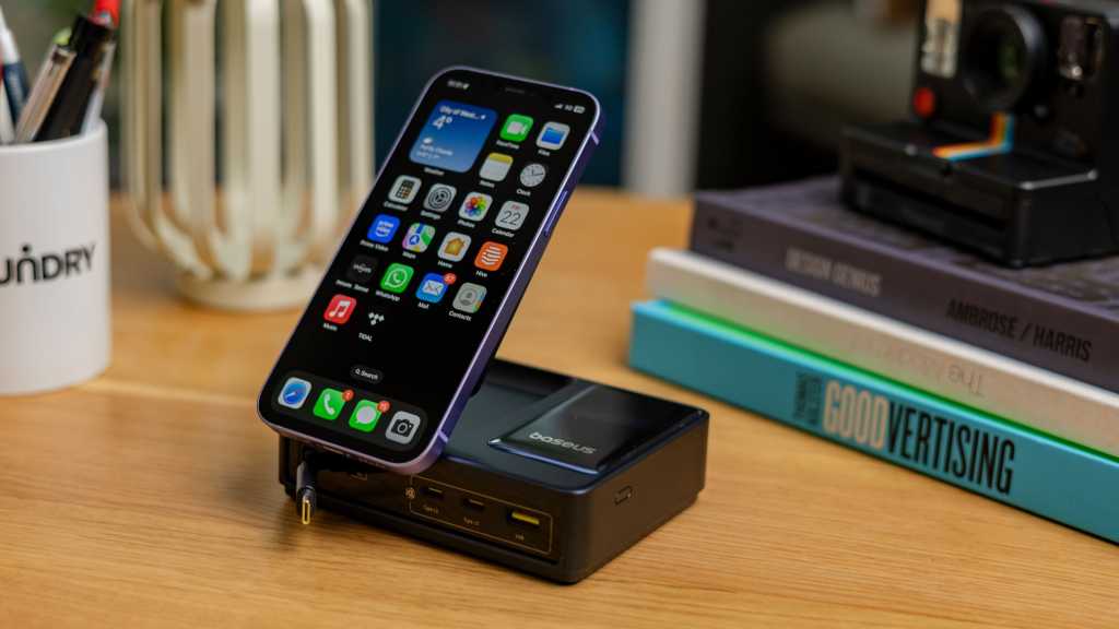 Baseus Nomos 5-IN-1 Charger