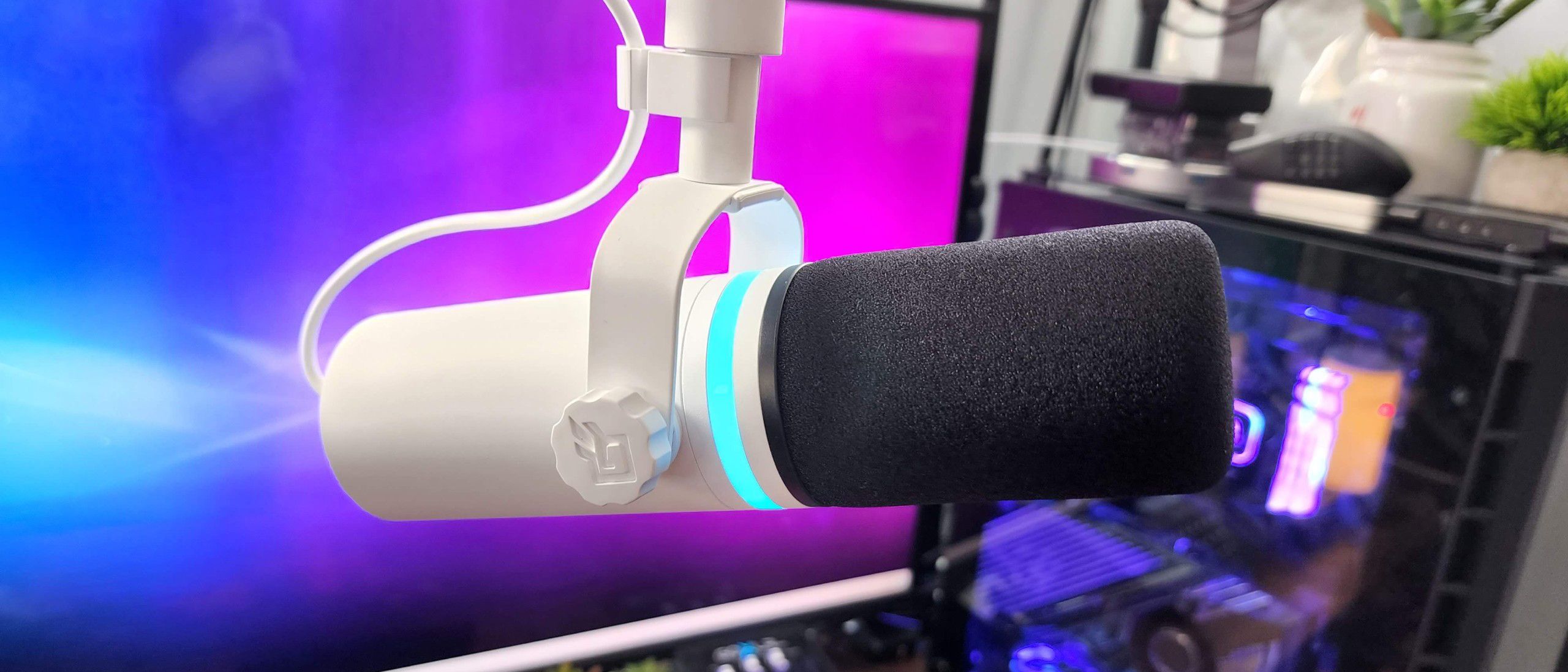 Beacn Mic And Mix Create