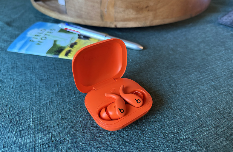 Beats Powerbeats Fit