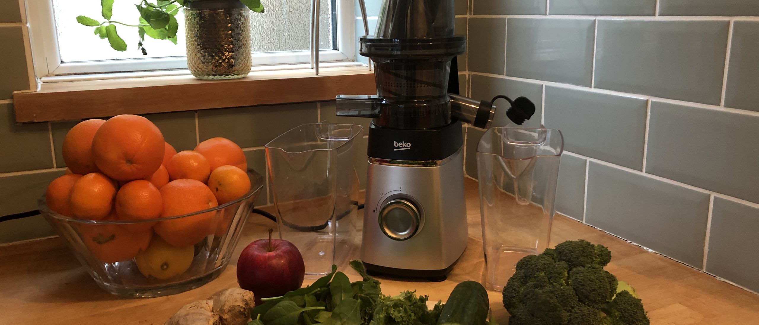 Beko Slow Juicer SJ3209BK