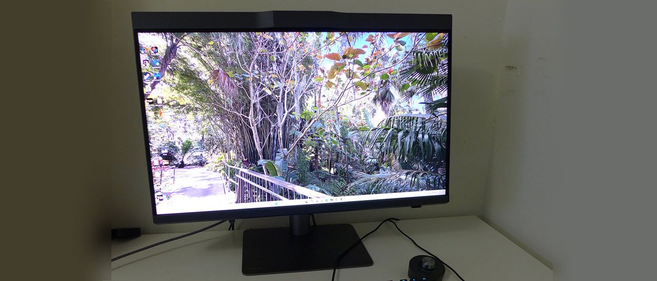 BenQ DesignVue PD2770U 4K professional monitor