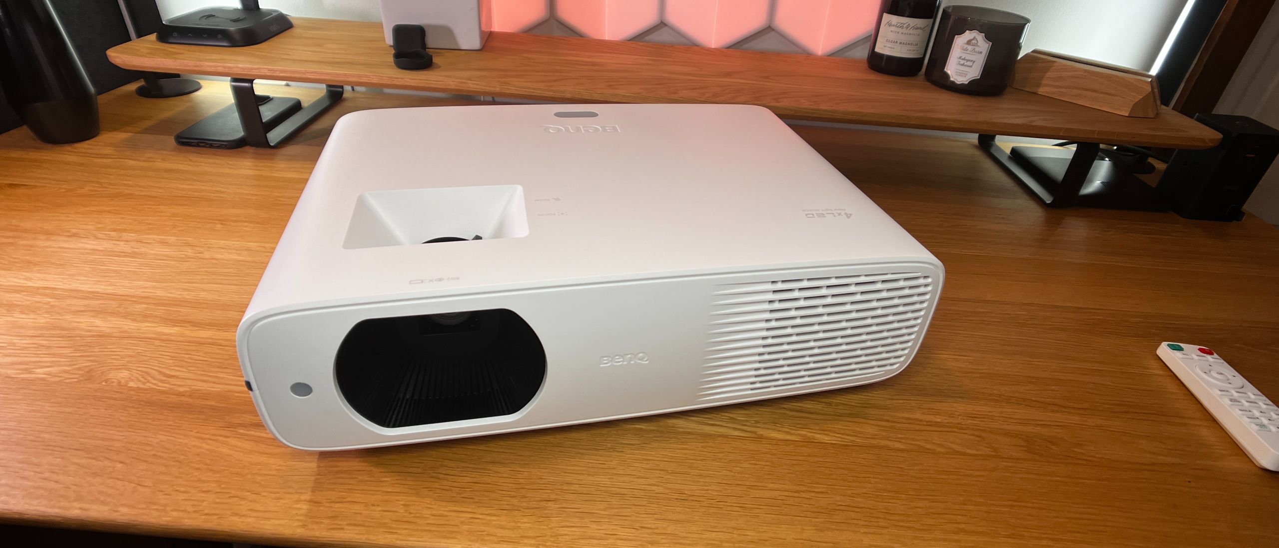 Benq LH730