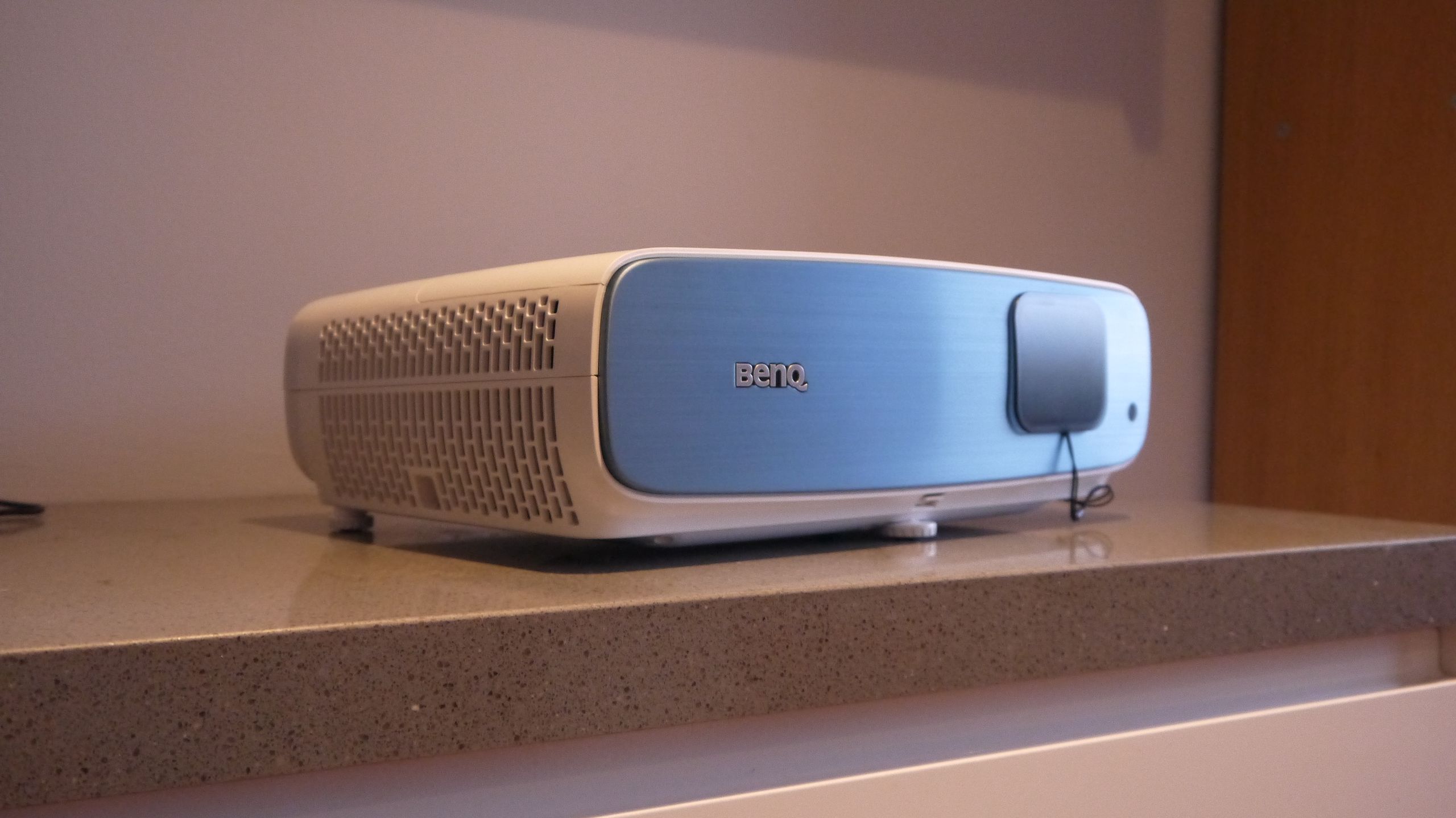 BenQ TK850