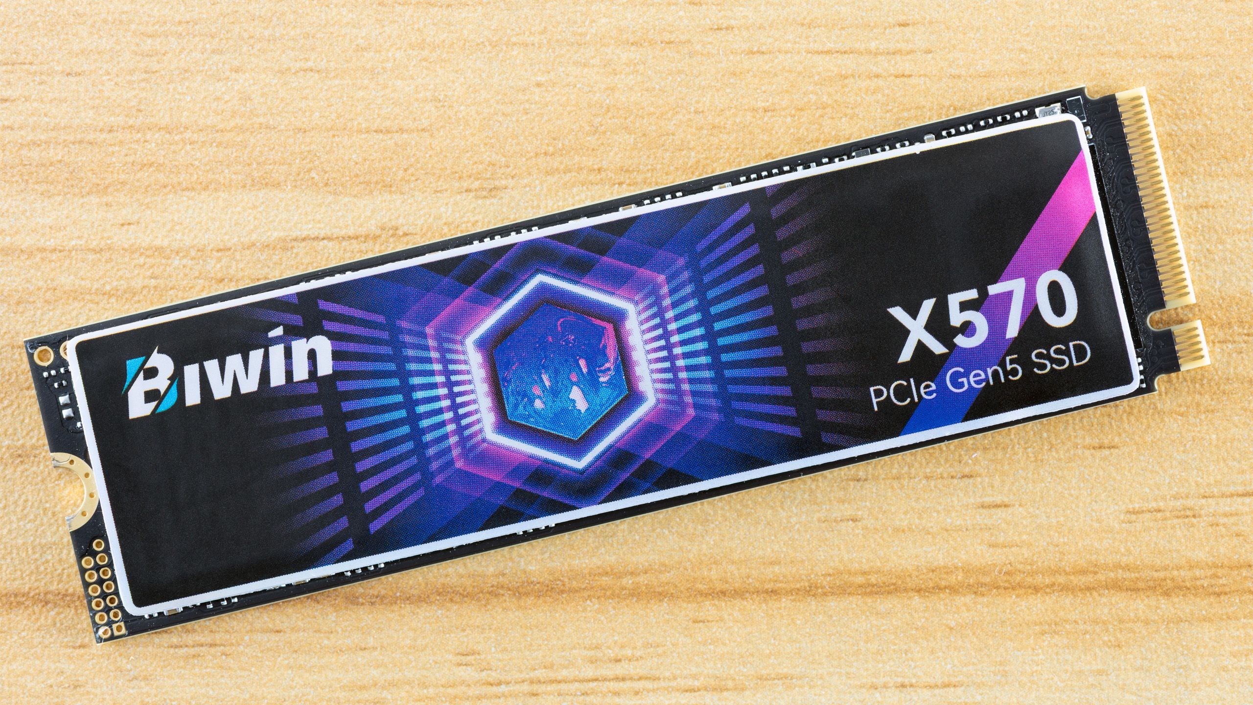 Biwin Black Opal X570