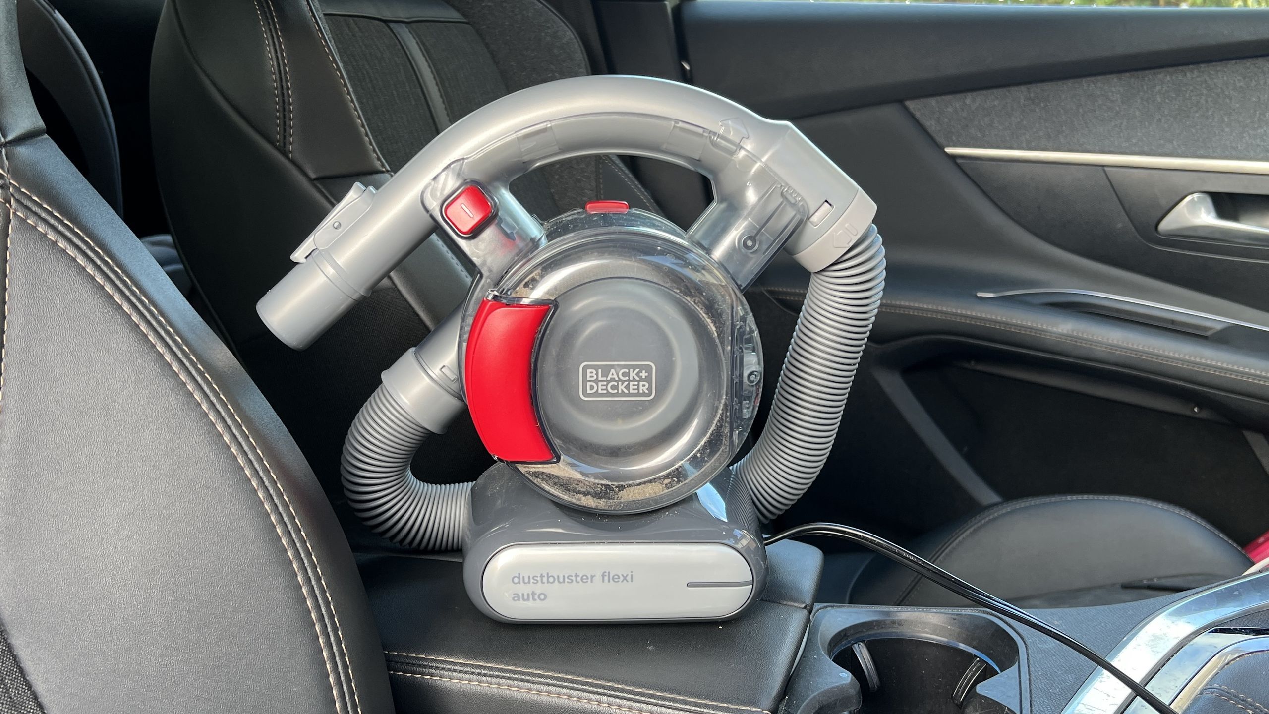 Black  Decker 12V Dustbuster Flexi