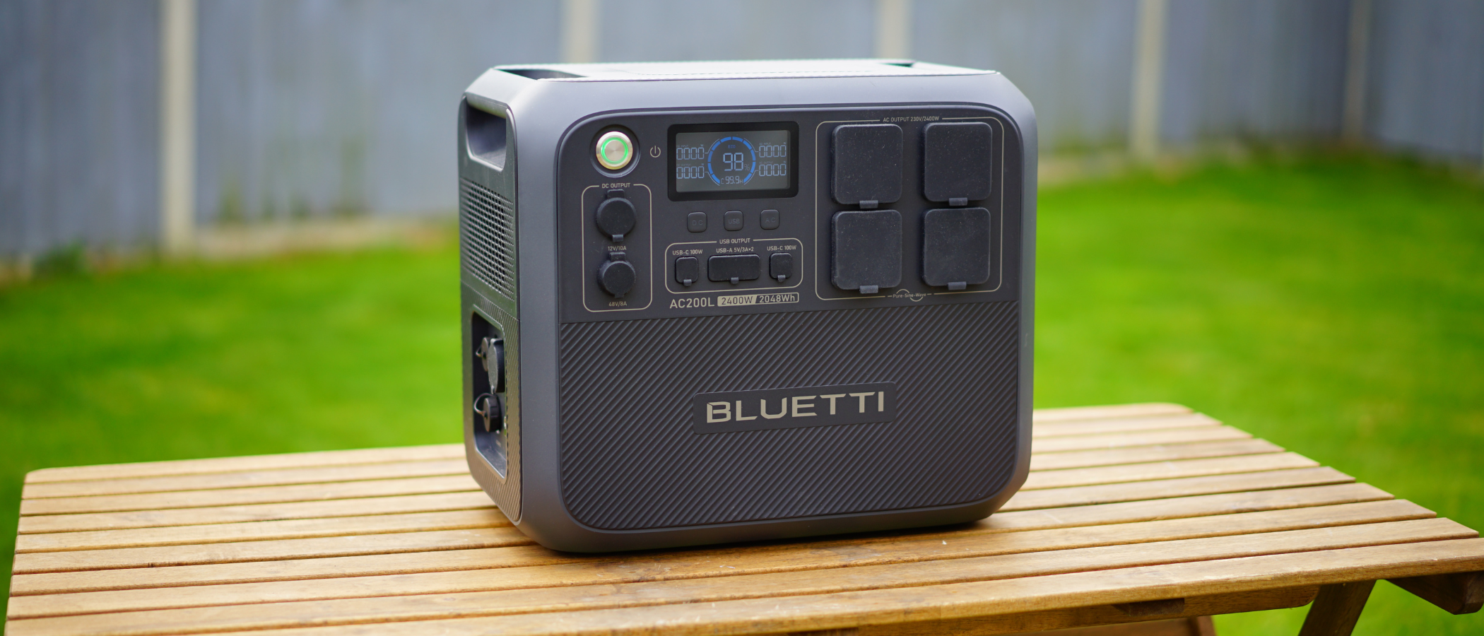 Bluetti AC200L Power Station