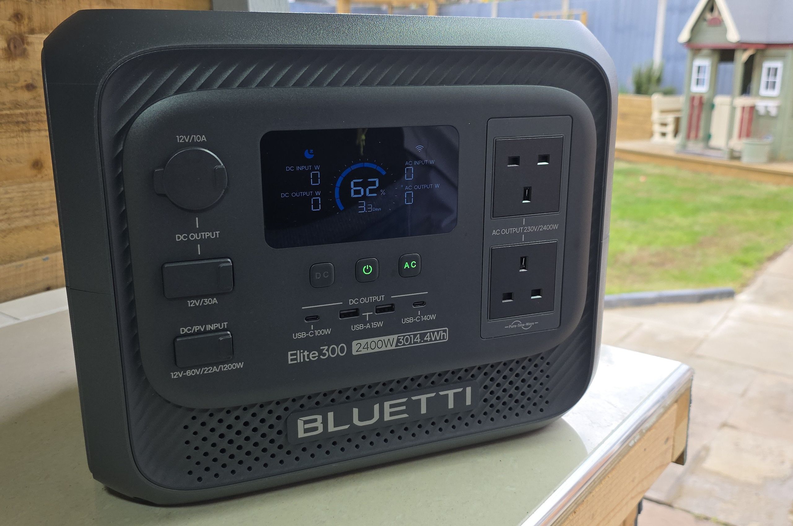 Bluetti Elite 300