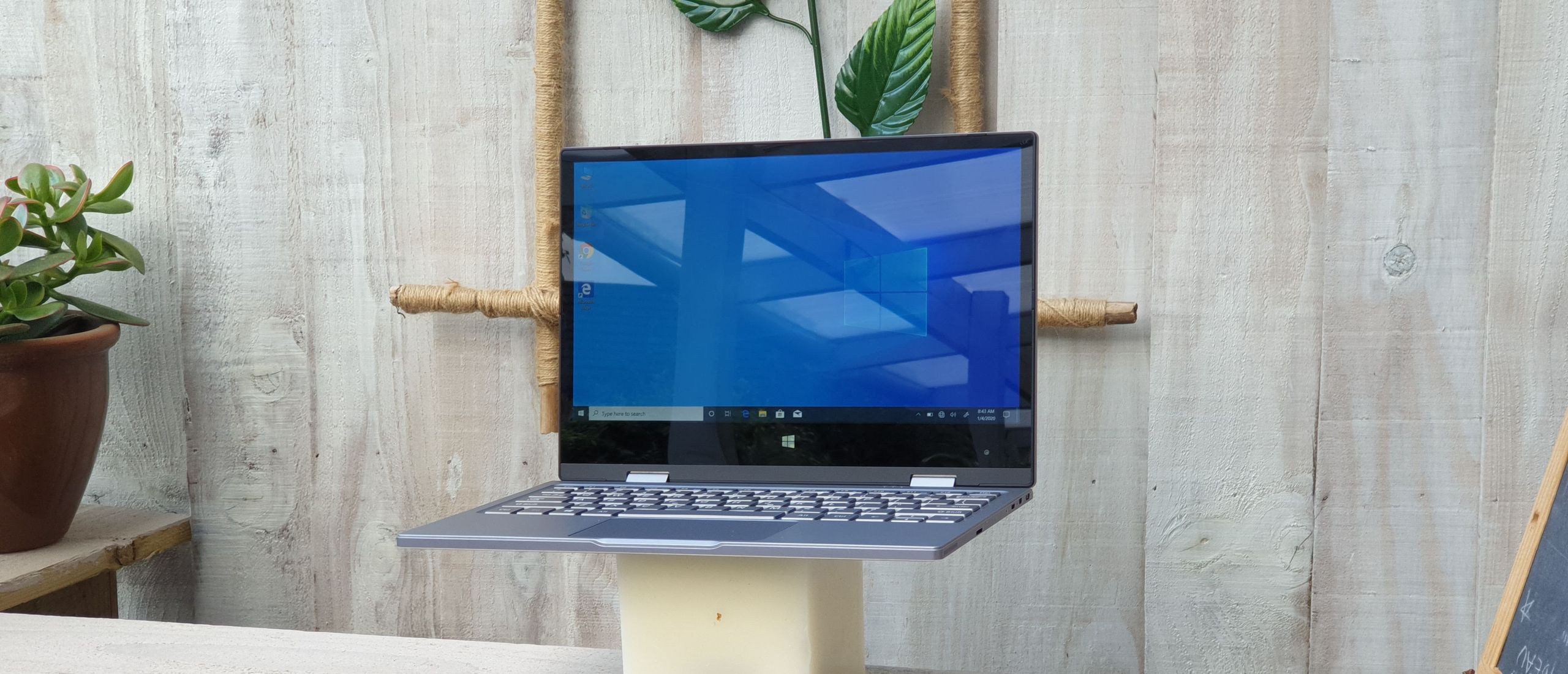 Bmax Y11 Convertible 11.6-INCH Laptop