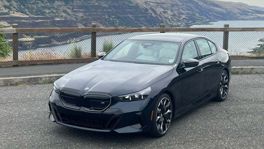 2024 BMW i5 M60