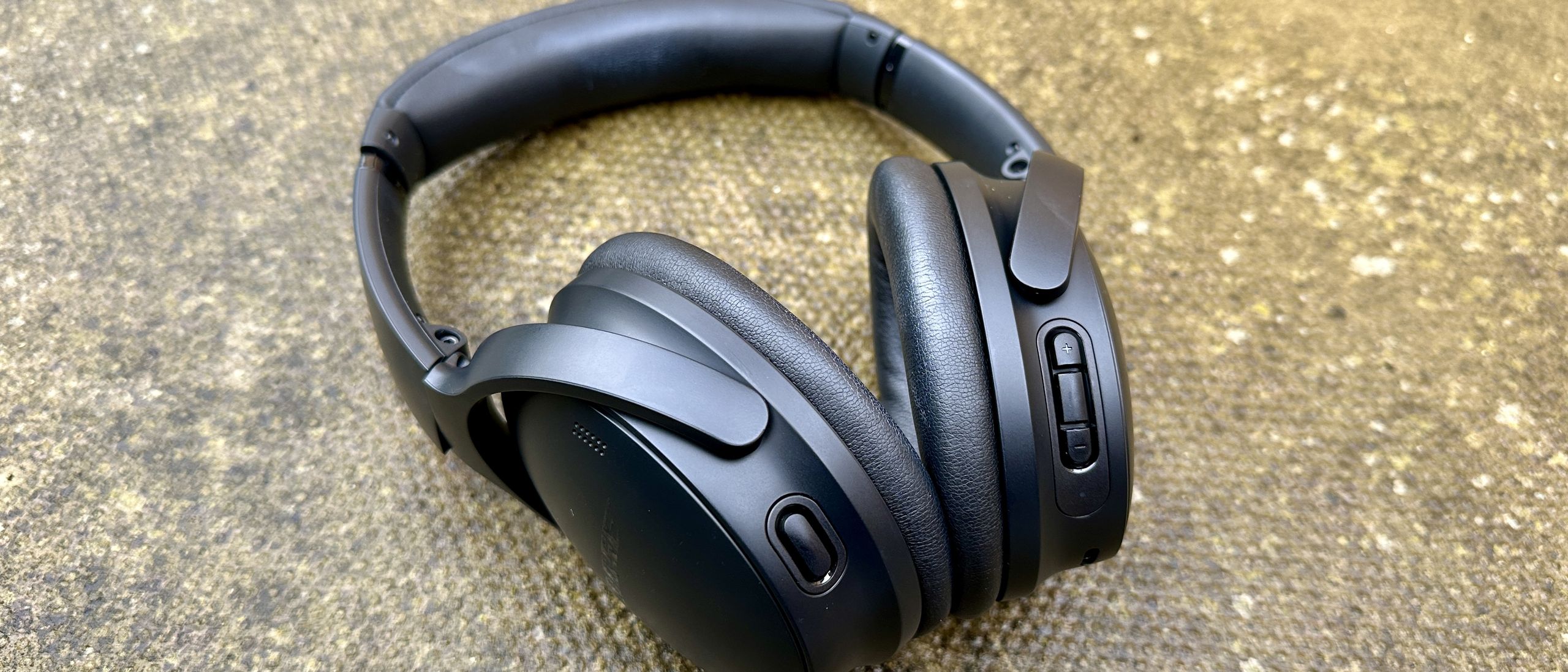 Bose Quietcomfort Headphones