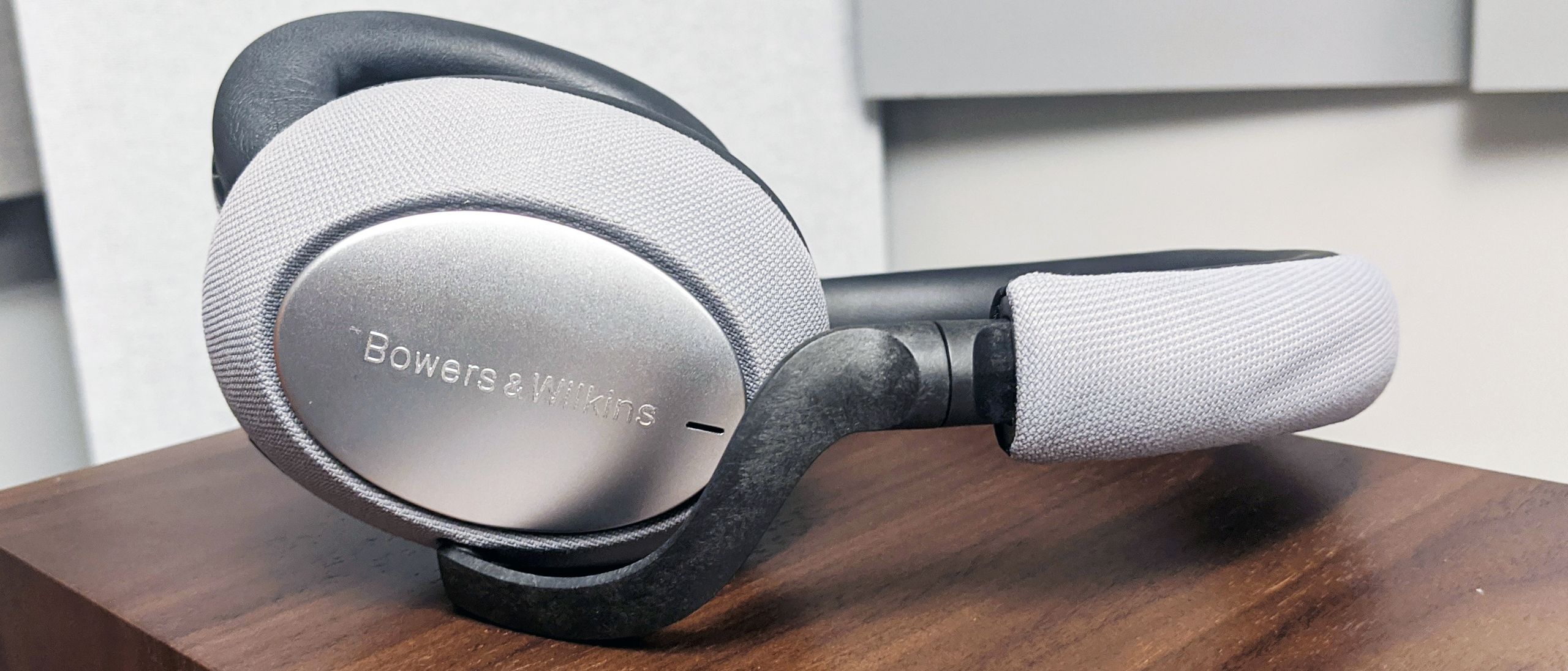 Bowers & Wilkins PX7 Wireless Headphones