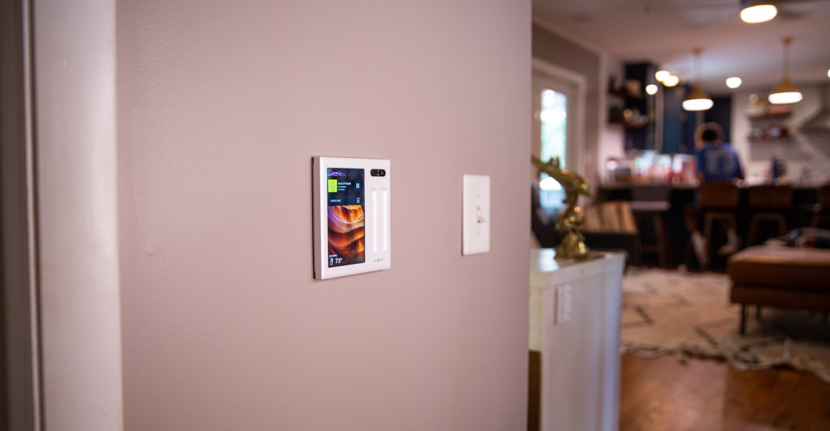 Brilliant Plug-In Smart Home Control panel
