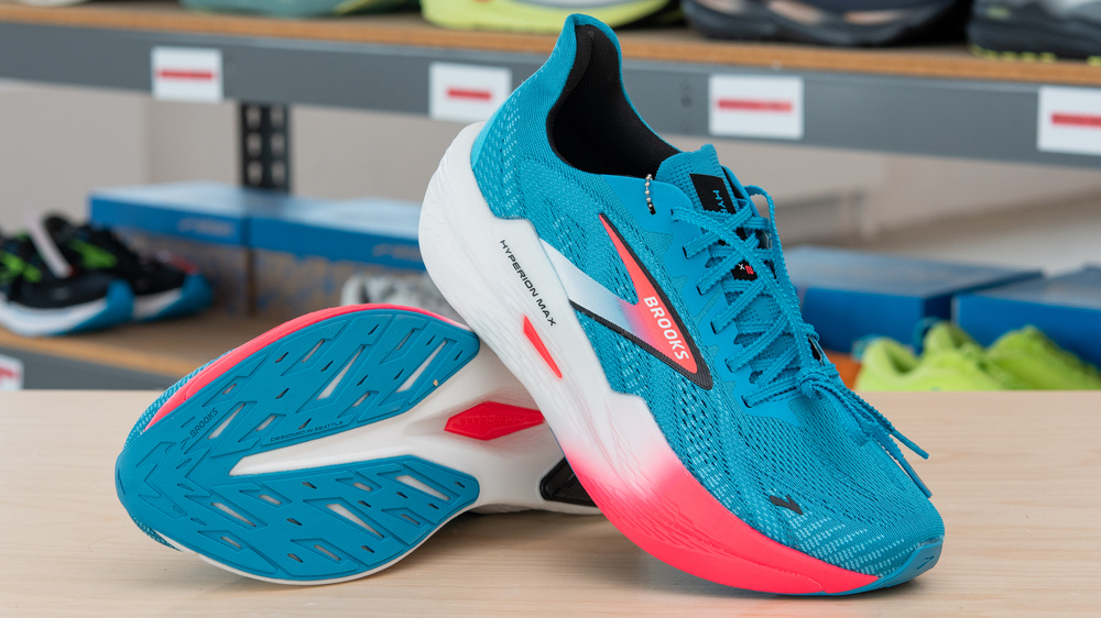 Brooks Hyperion Max 2
