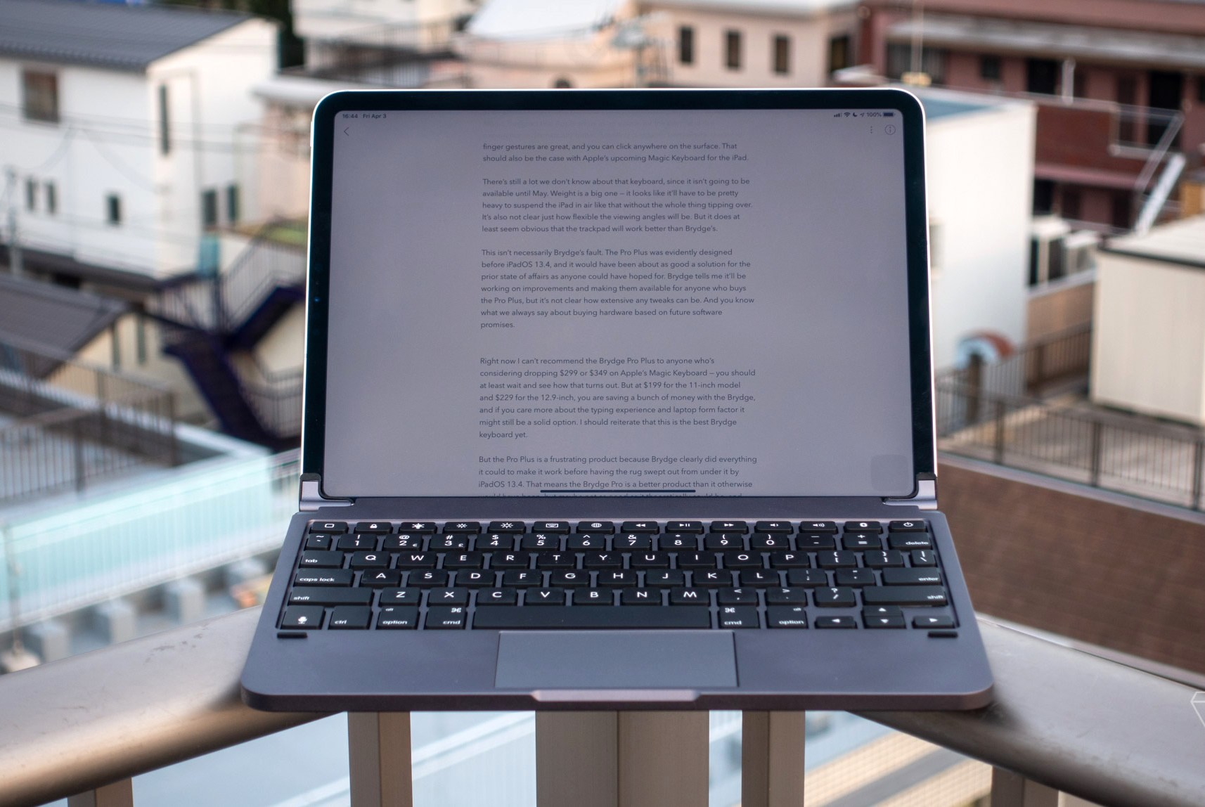 Brydge Pro Plus