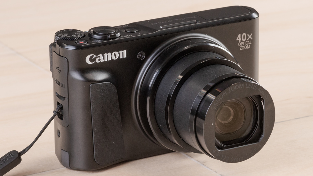Canon PowerShot SX740