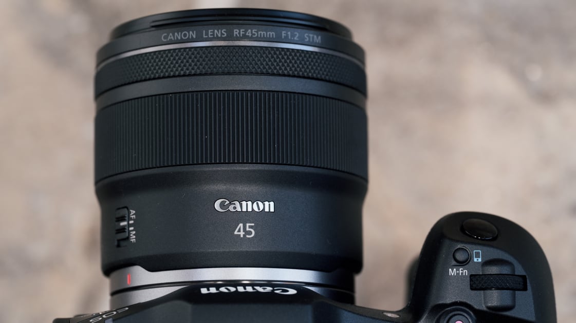 Canon RF 45mm F1.2 STM