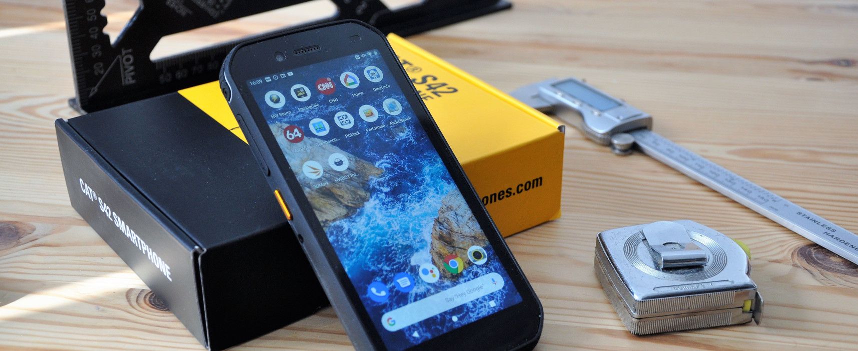 Cat S42