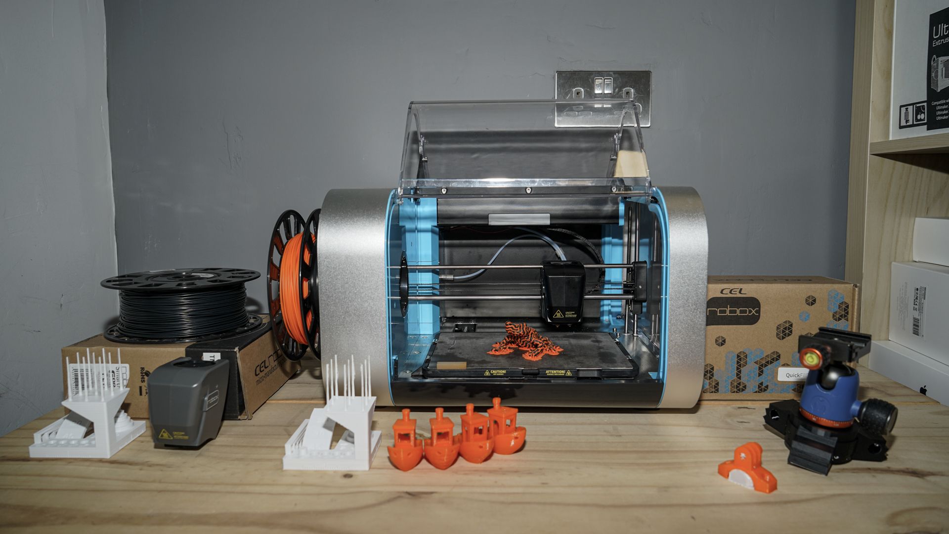 Cel-Uk Roboxdual