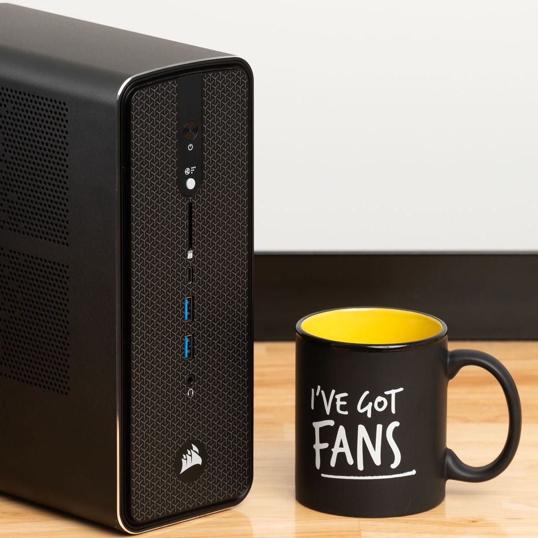 Corsair AI Workstation 300