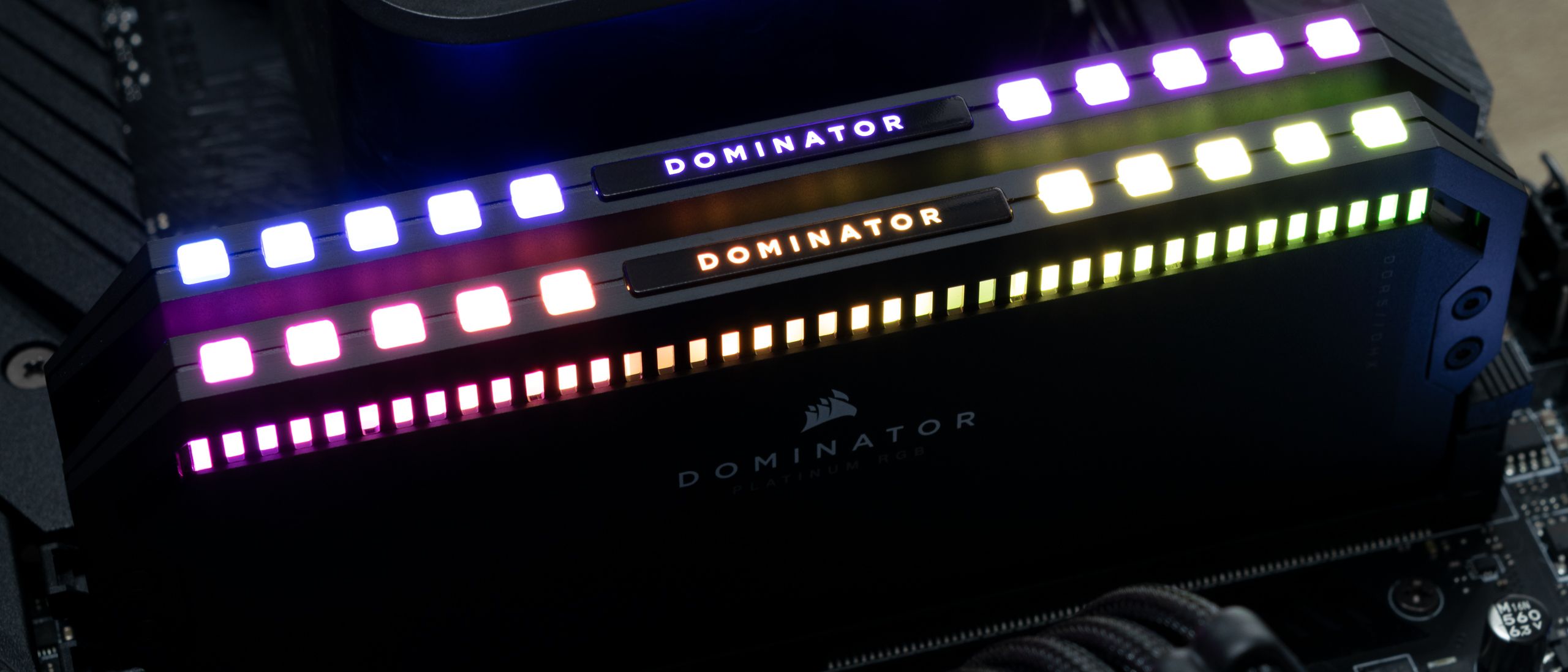 Corsair Dominator Platinum RGB DDR5-6600 C32