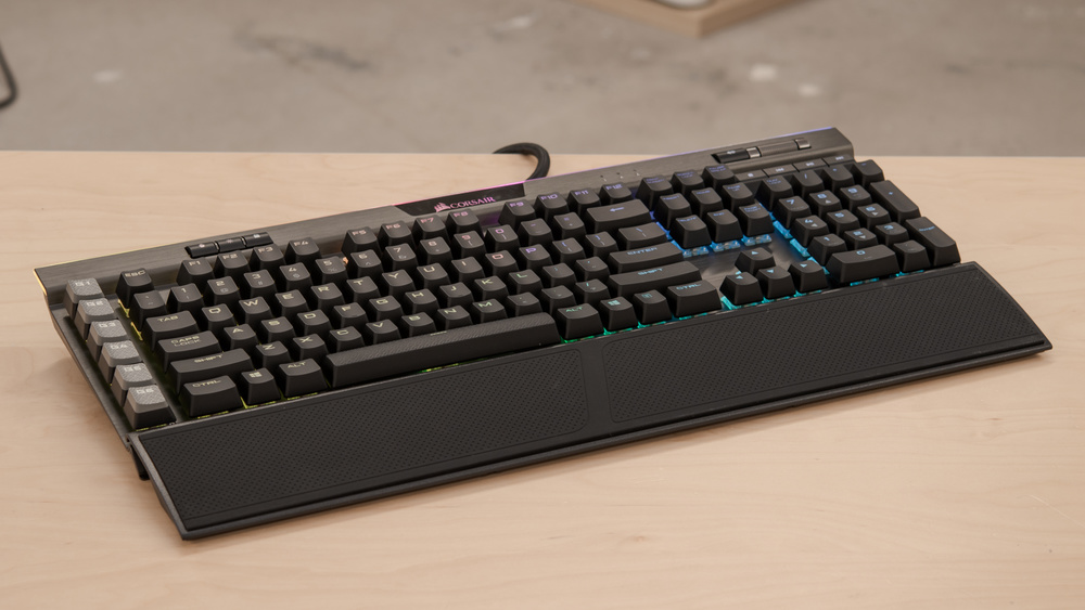 Corsair K95 PLATINUM