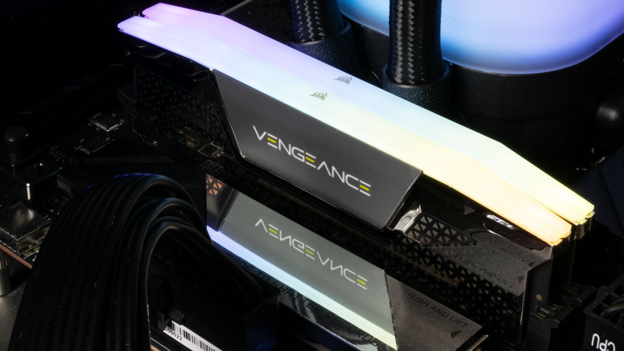 Corsair Vengeance RGB CUDIMM DDR5-8400 C40 2x24GB