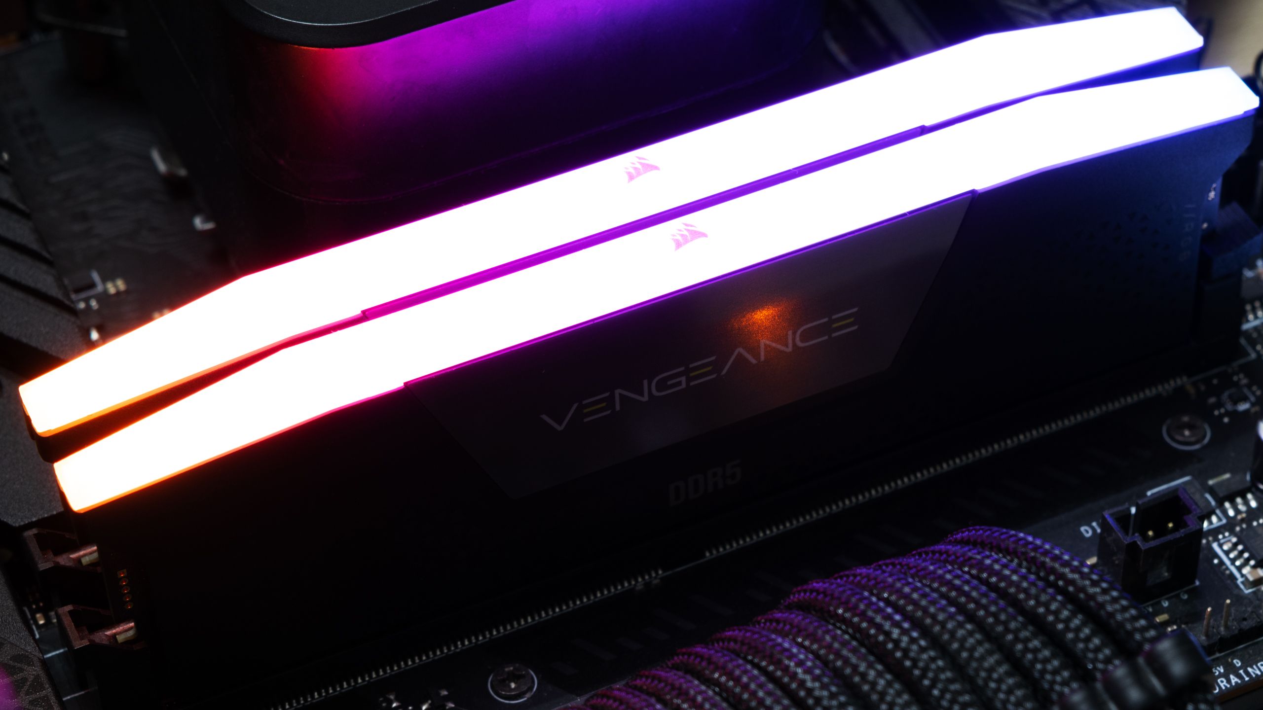 Corsair Vengeance Rgb DDR5-7000 C34
