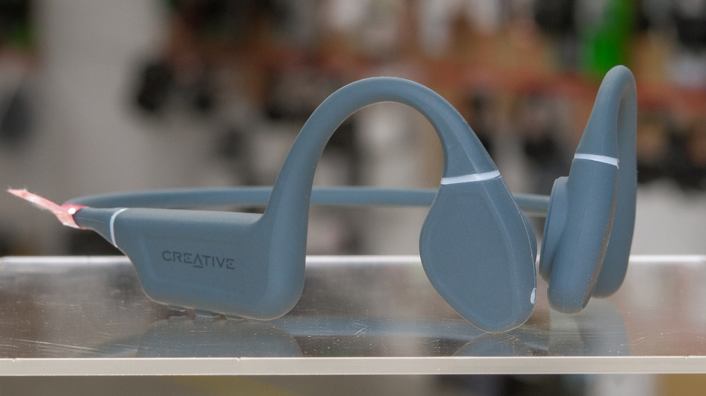 Creative Outlier Free