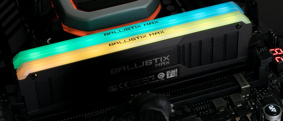 Crucial Ballistix Max RGB DDR4-4000 C18 2x16GB