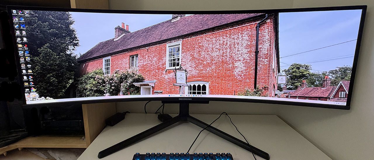 Deco Gear DG49OLED240 49-inch 32:9 OLED gaming monitor