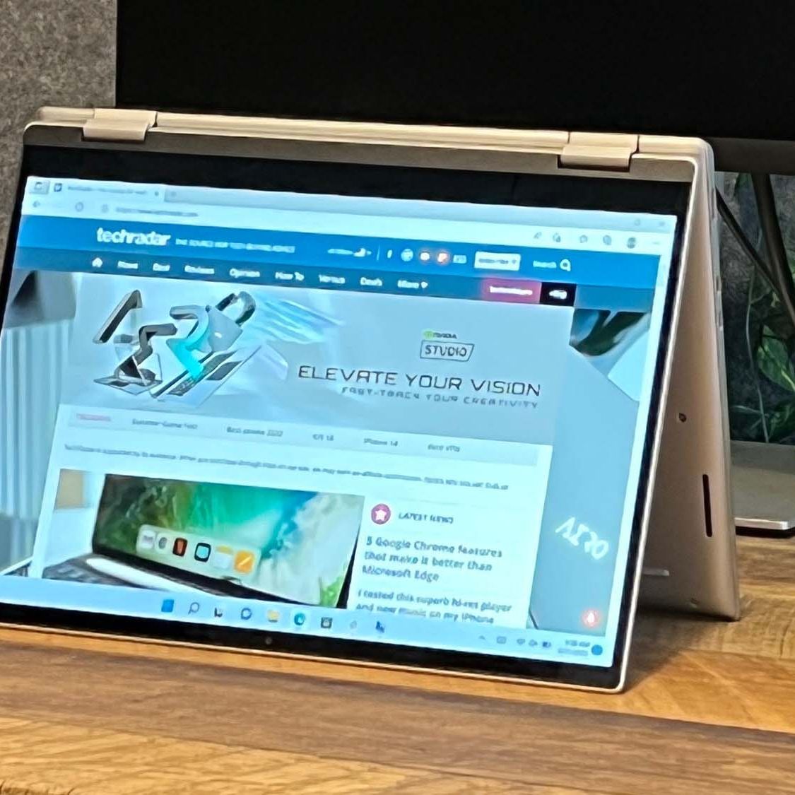 Dell Inspiron 14 2-in-1 (2022)