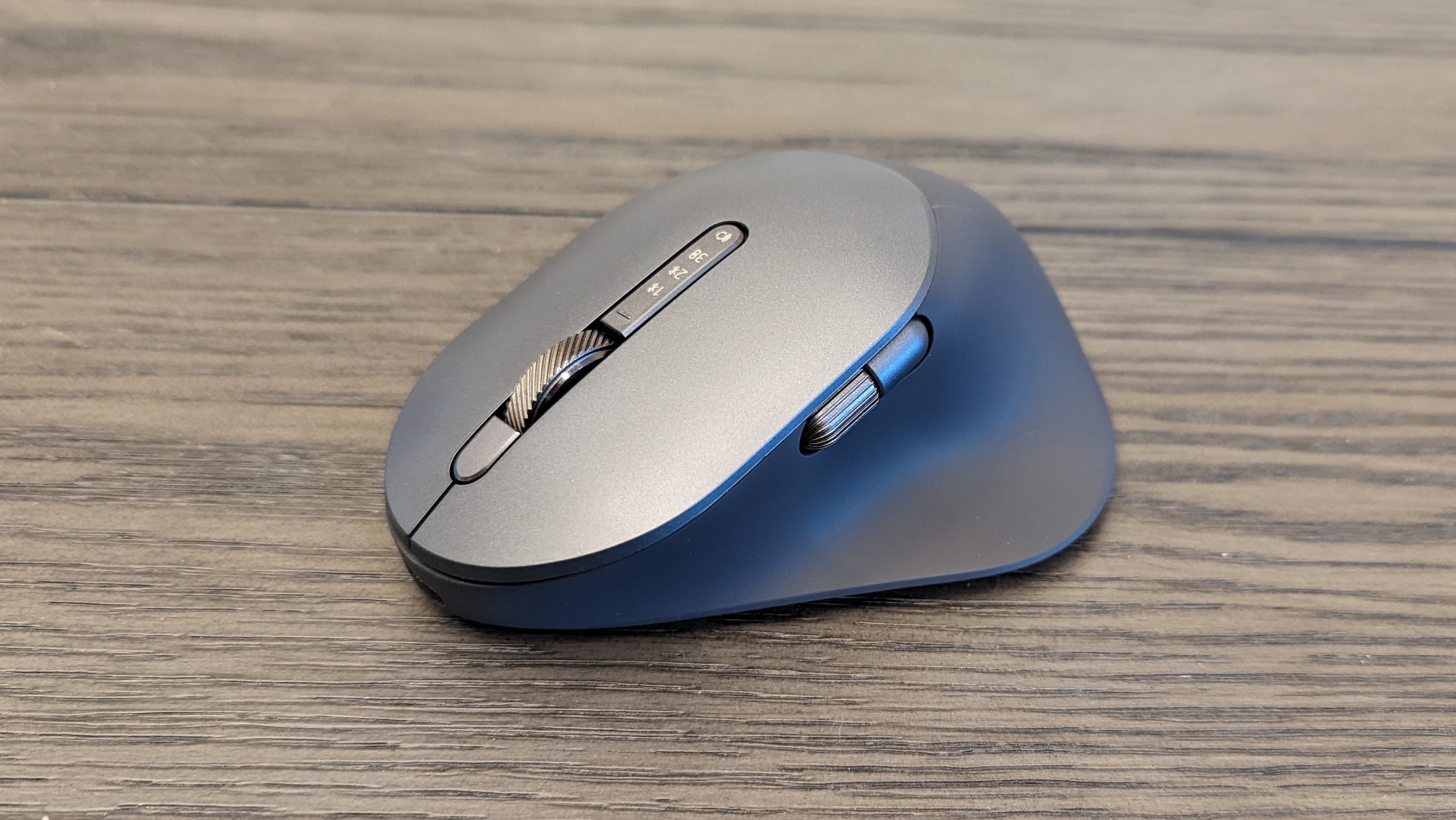 Dell MS900 Premier Rechargeable Mouse
