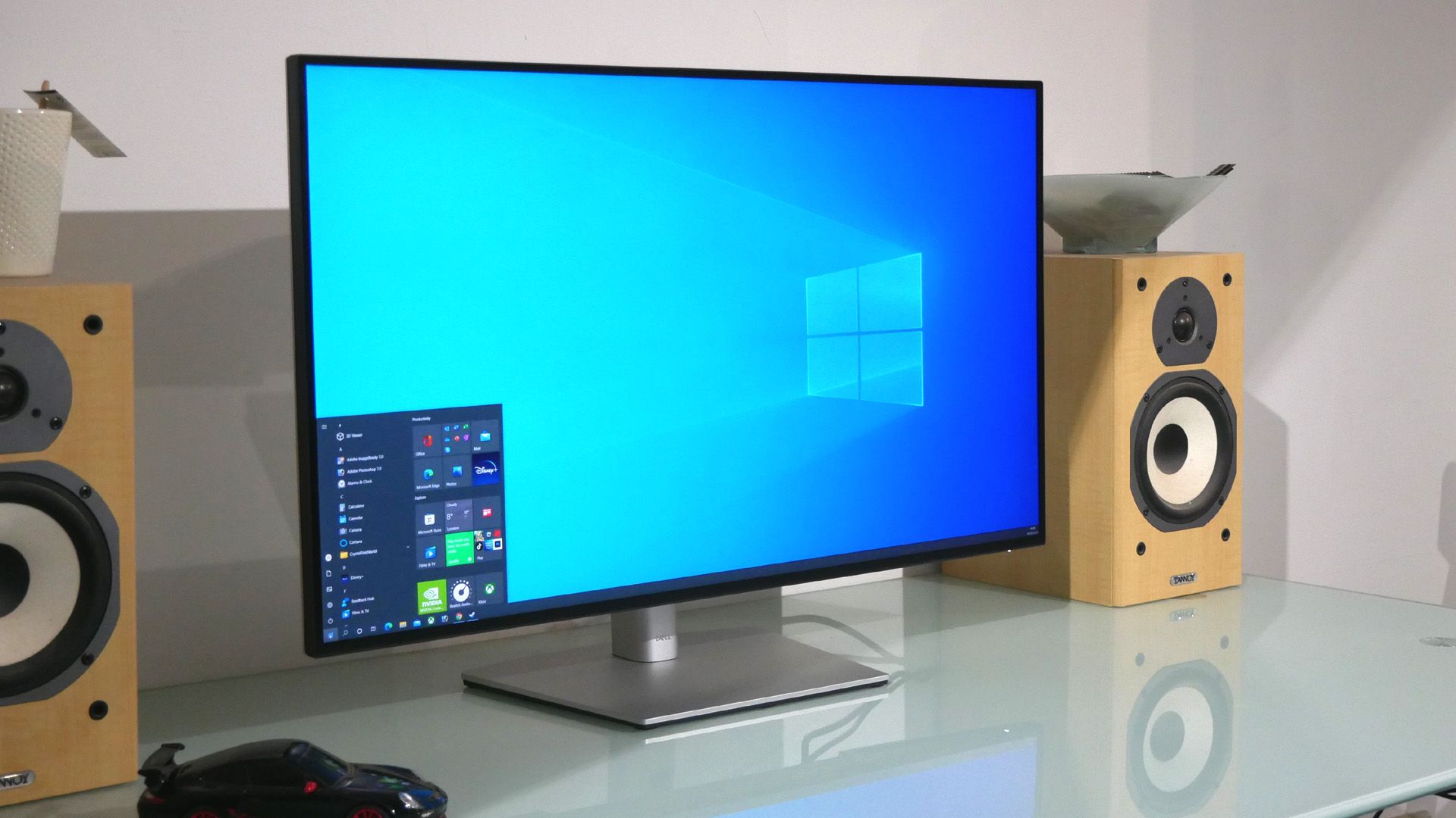 Dell UltraSharp 32 4K USB-C Hub Monitor (U3223QE)