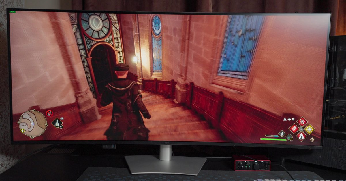 Dell UltraSharp 52 Thunderbolt Hub Monitor