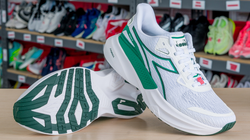 Diadora Nucleo 2