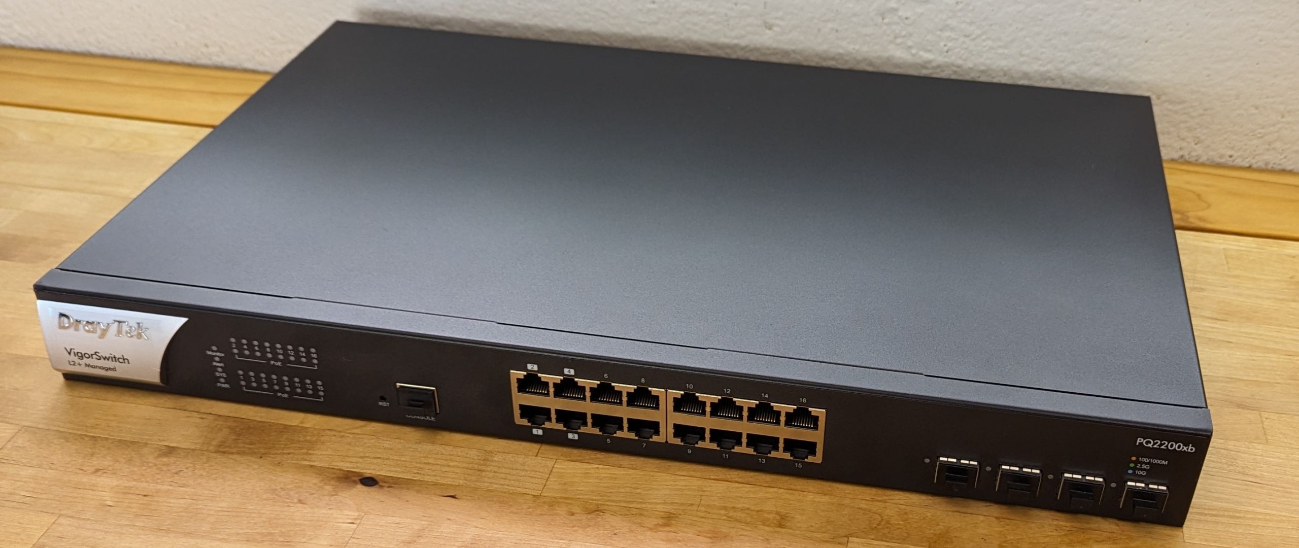 Draytek Vigorswitch PQ2200XB