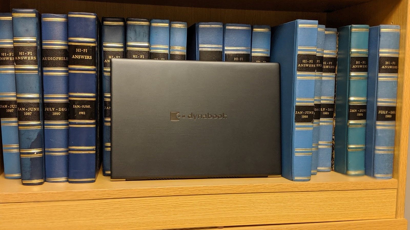 Dynabook Tecra X40-F Business Laptop