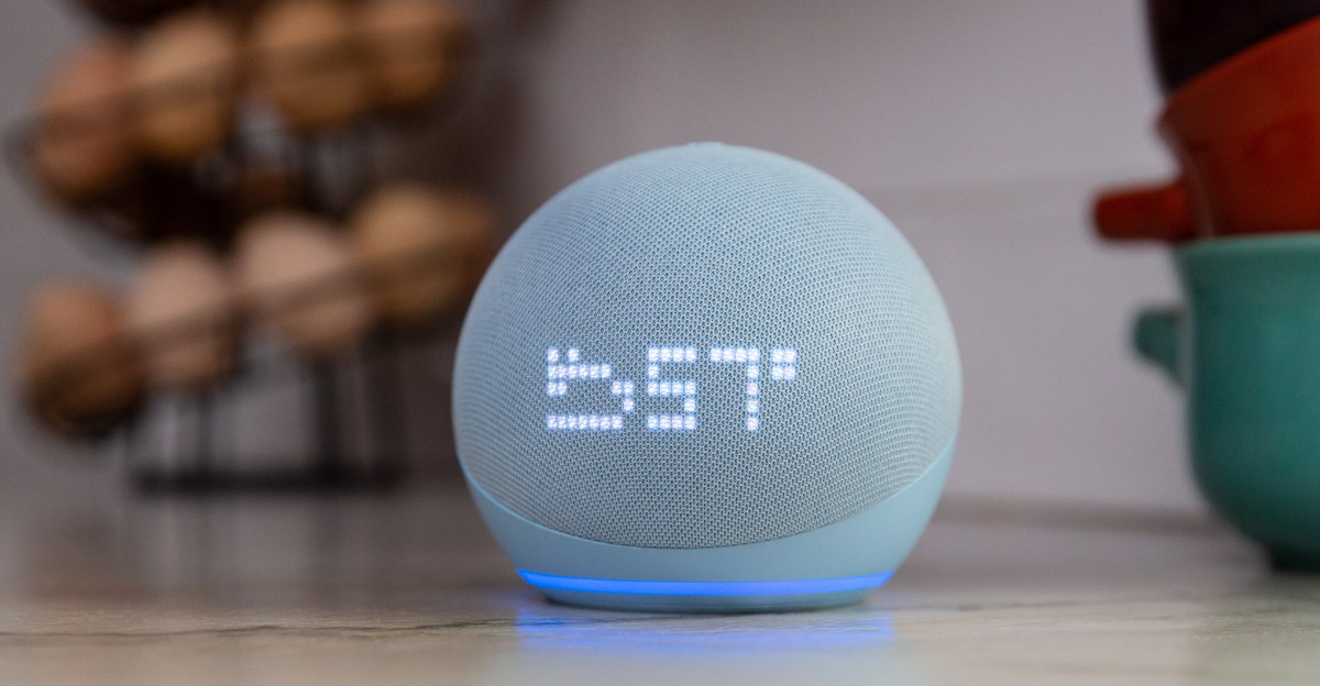 Echo Dot With Clock 2022