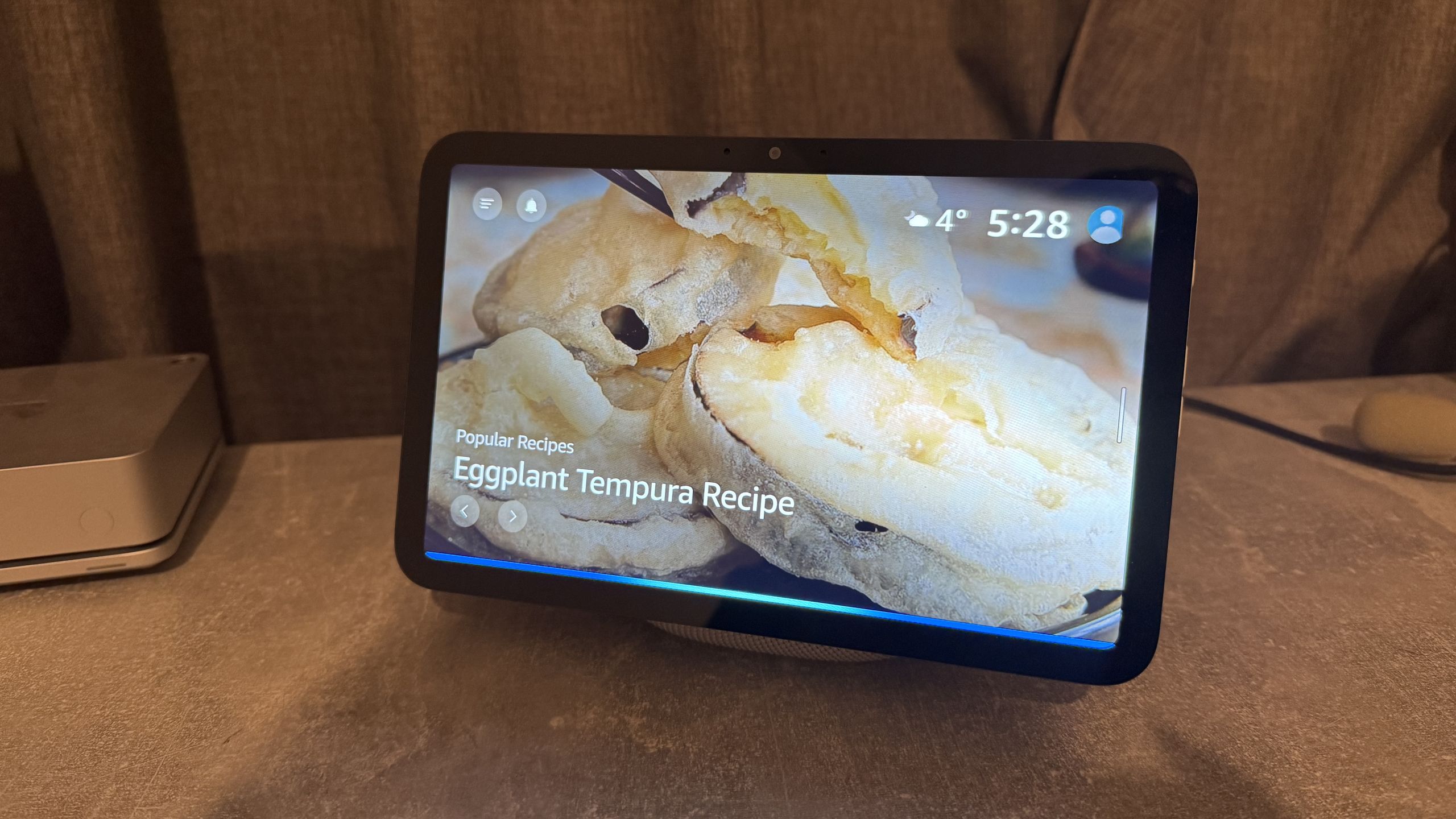 Echo Show 8 (4th Gen, 2025)