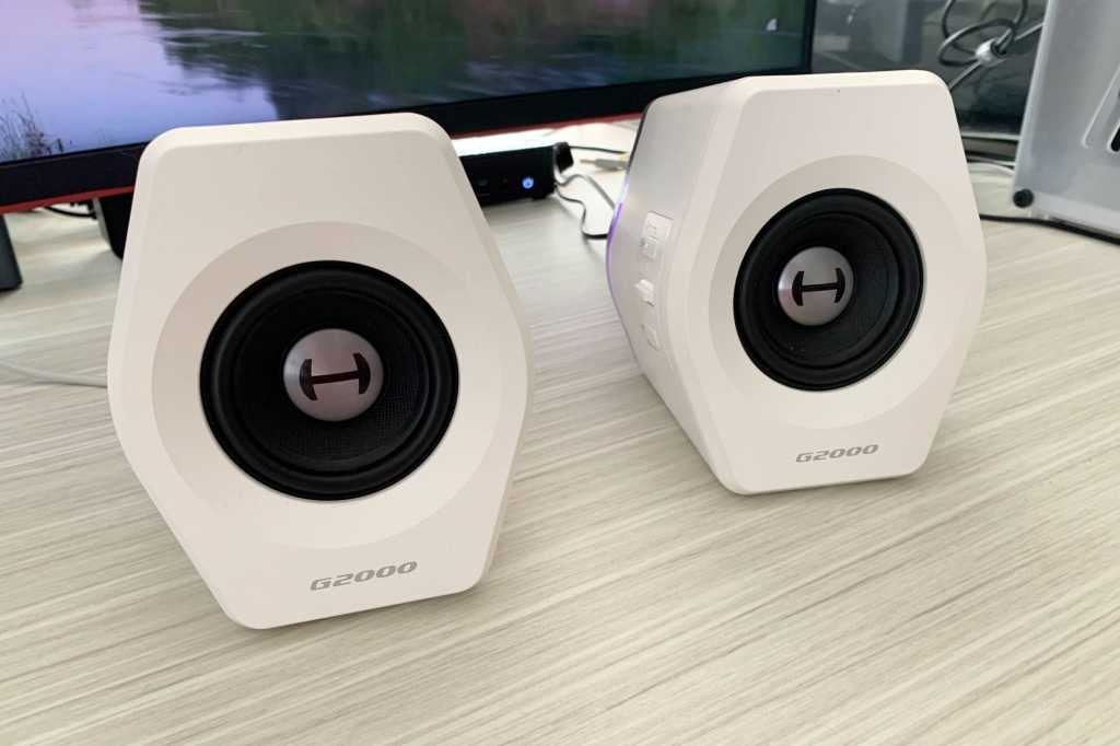 Edifier G2000 PC speakers