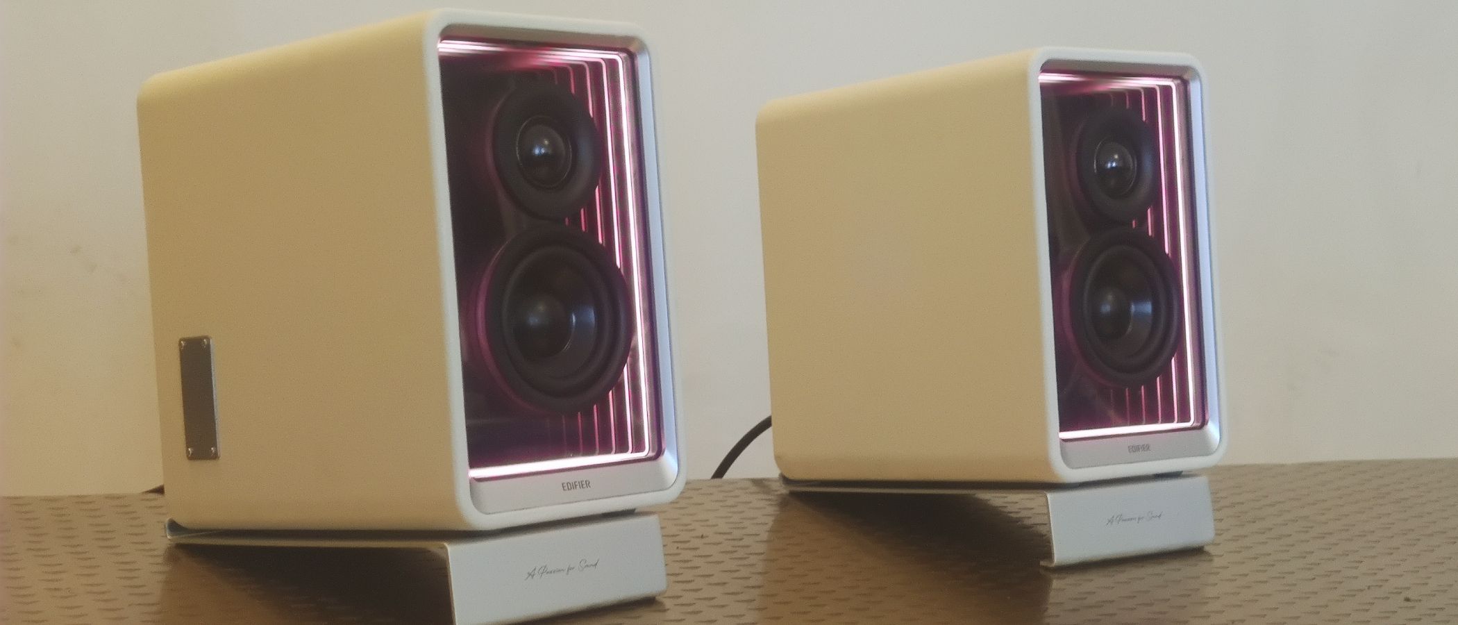 Edifier QR65