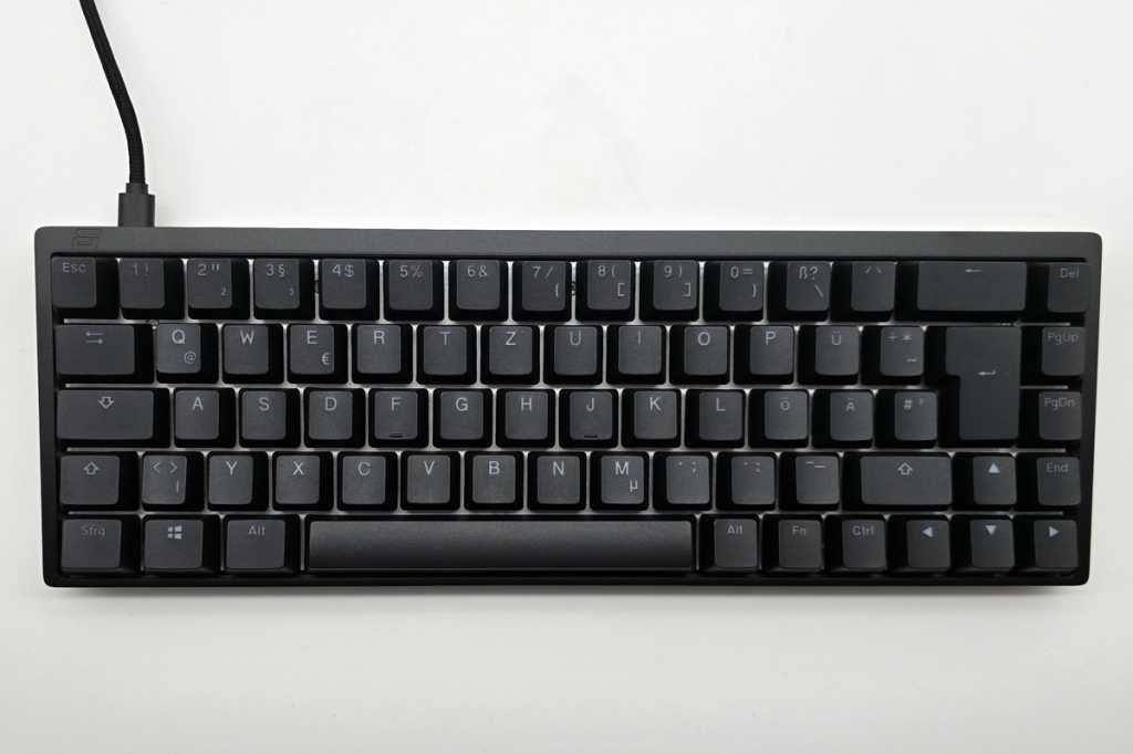 Endgame Gear KB65HE