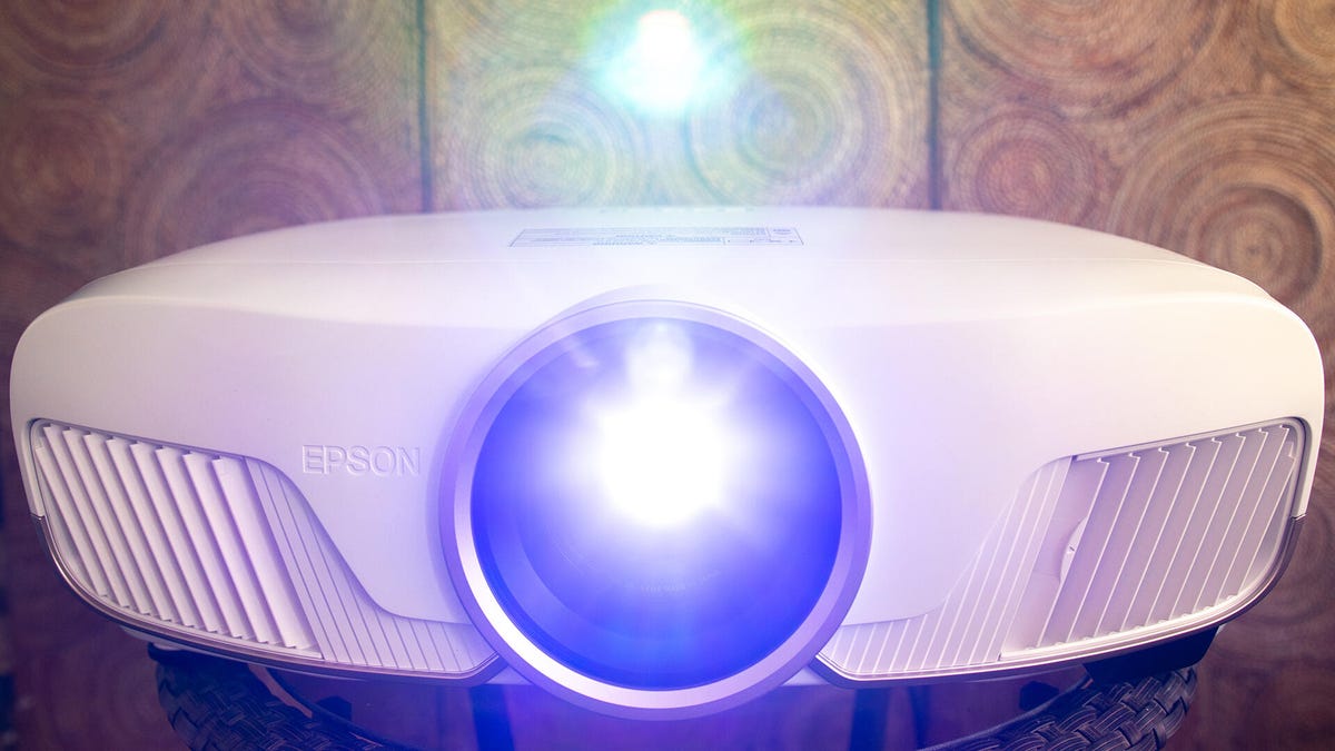 Epson Home Cinema 5050Ub