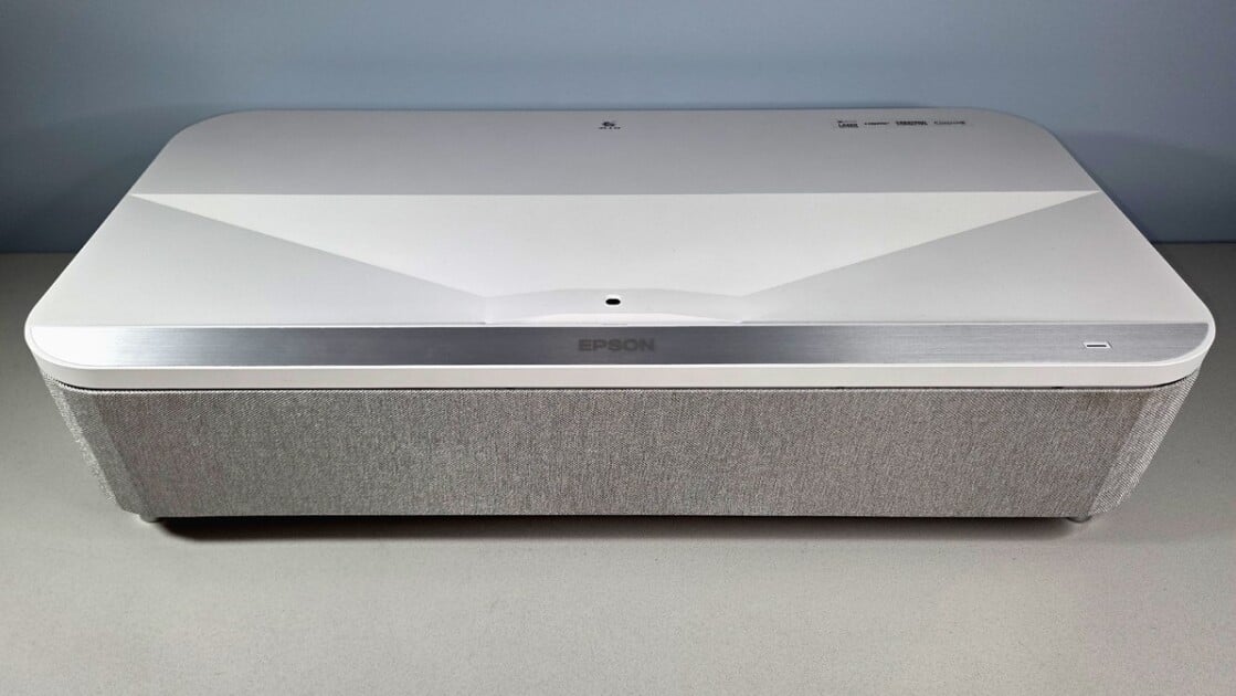 Epson QS100 4K Pro-Uhd 3Lcd Laser Projector
