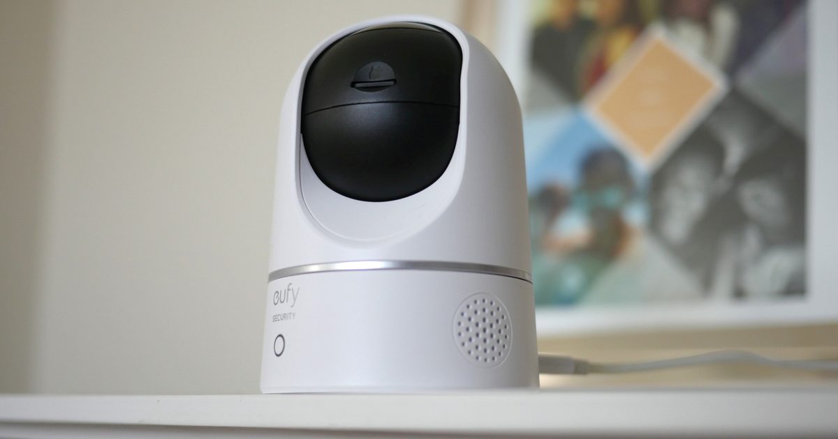 Eufy Indoor Cam 2K Pan & Tilt