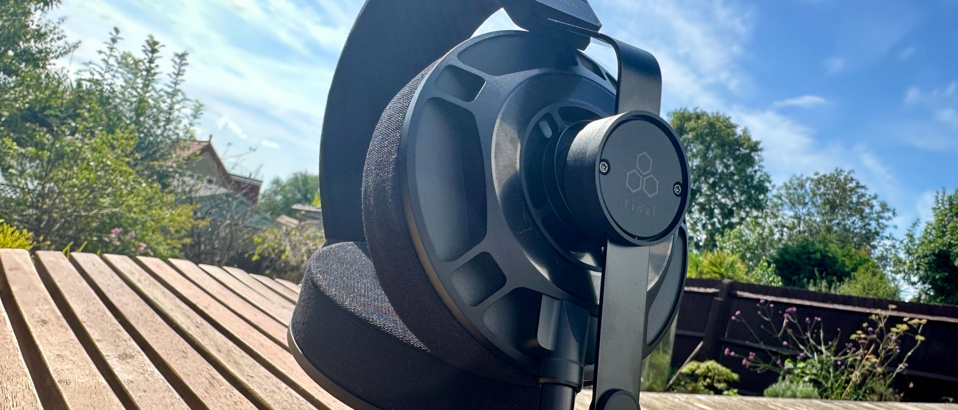 Final Audio D7000 planar magnetic wired over-ear headphones