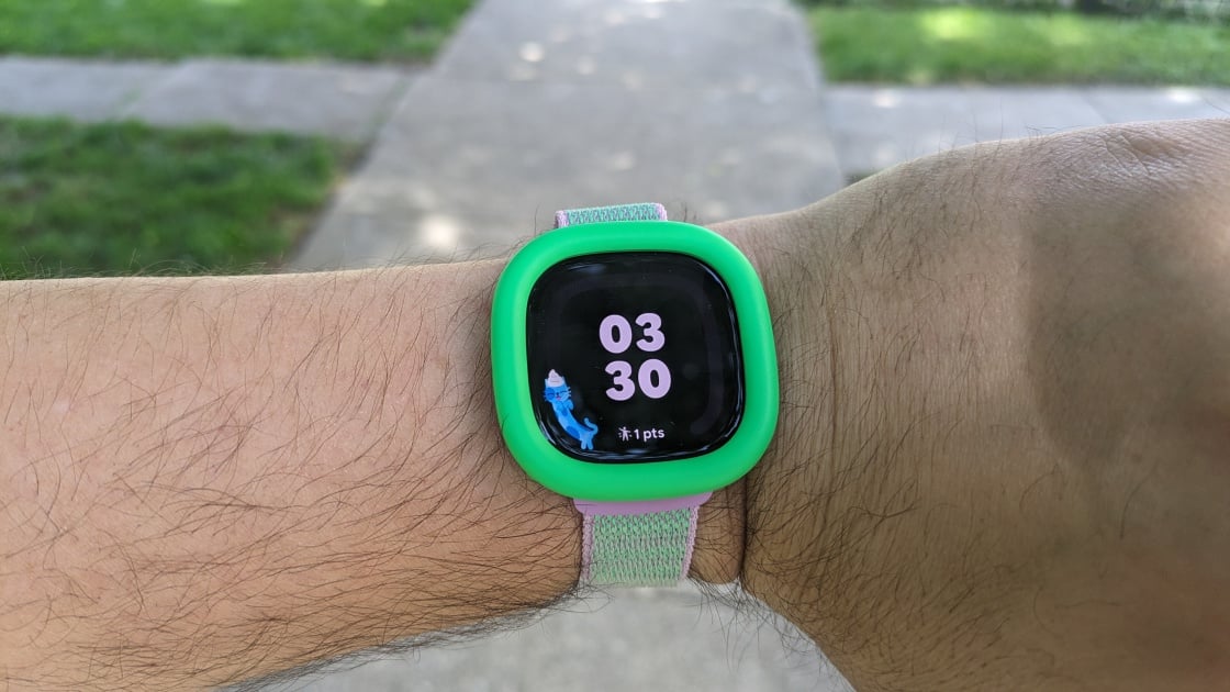 Fitbit Ace Lte